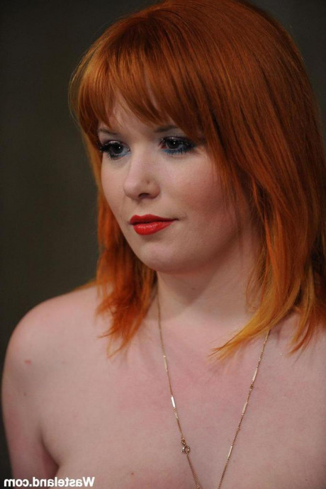 Лесбийский бондаж картинка 21